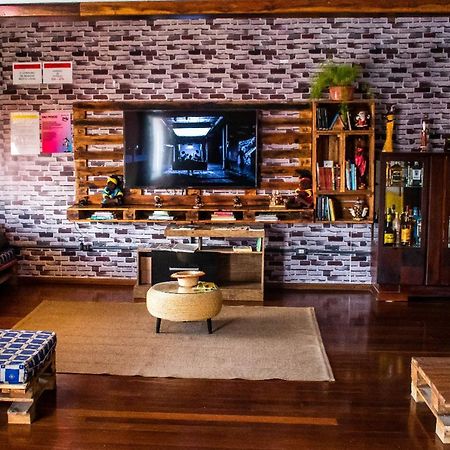 Brazilian Cult Hostel Curitiba Kültér fotó